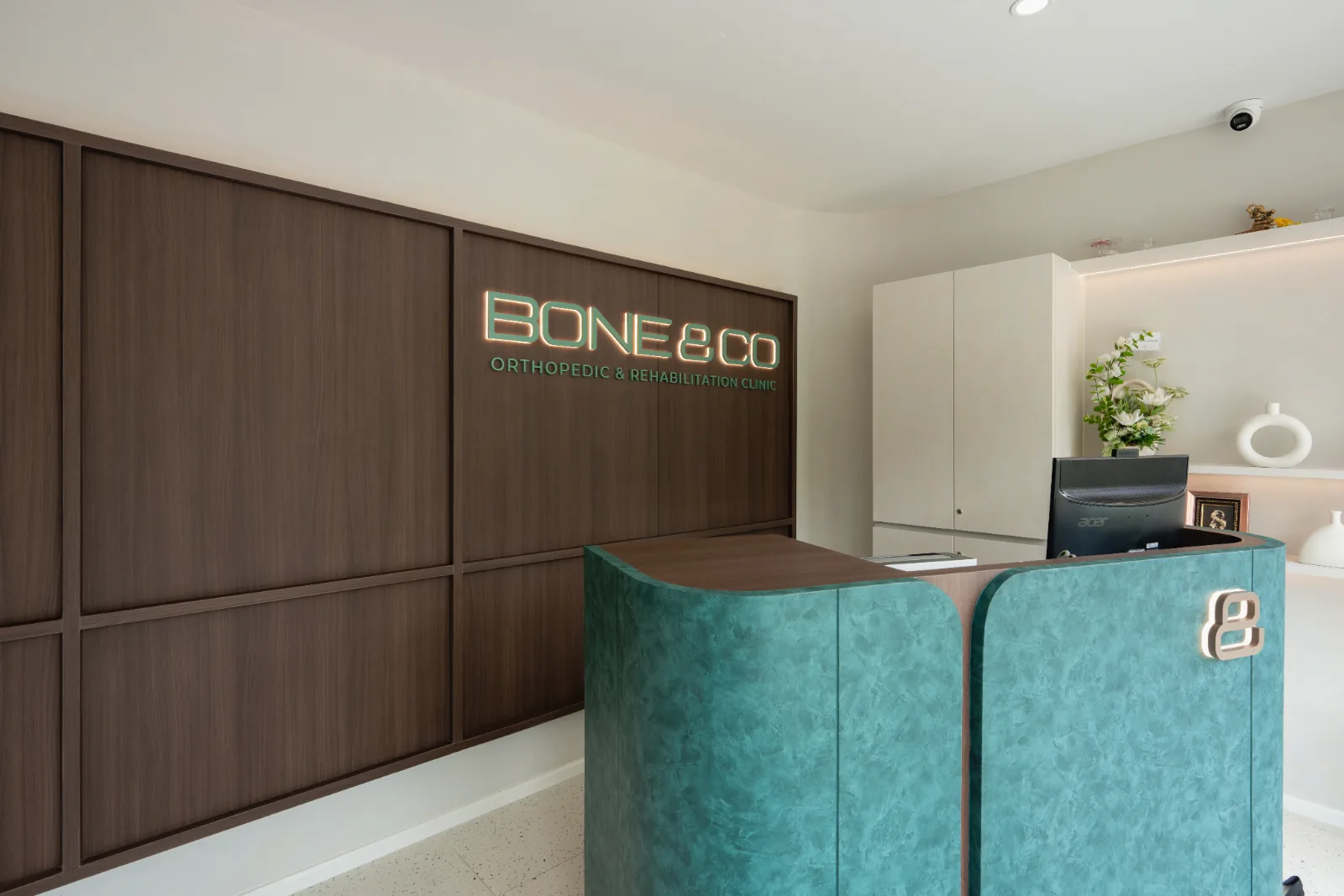 บรรยากาศคลินิก BONE&CO 1